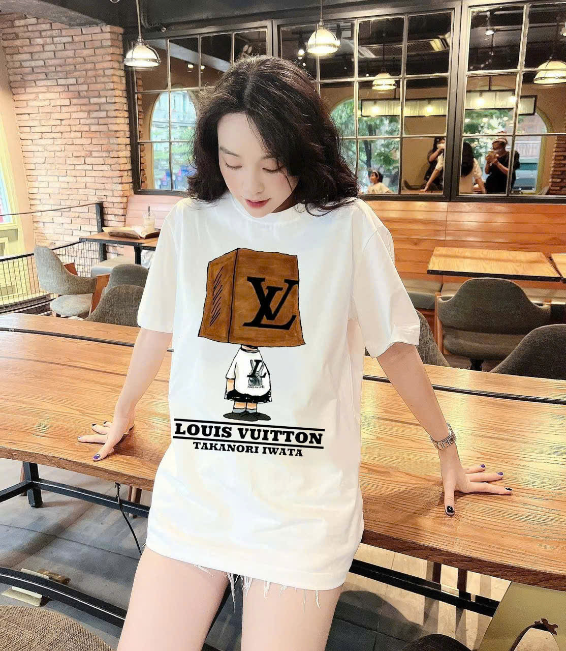 VR- TSHIRT 004